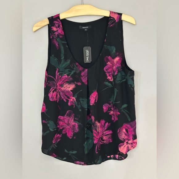 RW&CO. Tops - ✨NWT✨ RW&CO. Women’s Floral Print Sleeveless Top- Size Medium